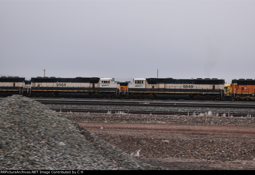 BNSF 9548/9568